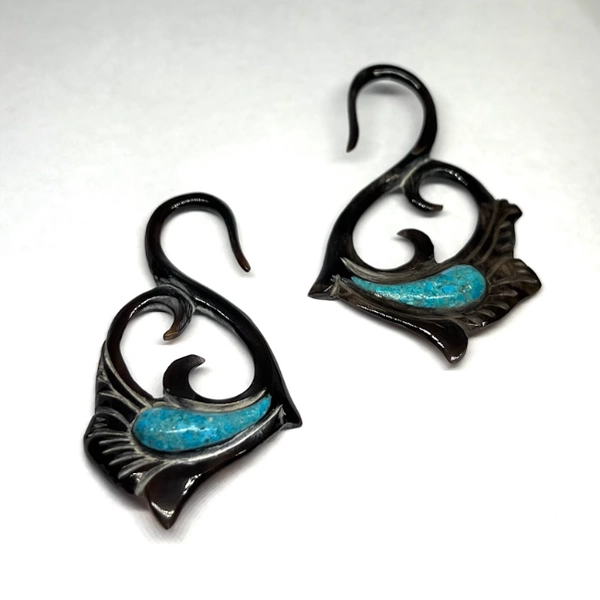 12G Buffalo Horn Leaf Indigenous Hangers with Synthetic Turquoise Inlay