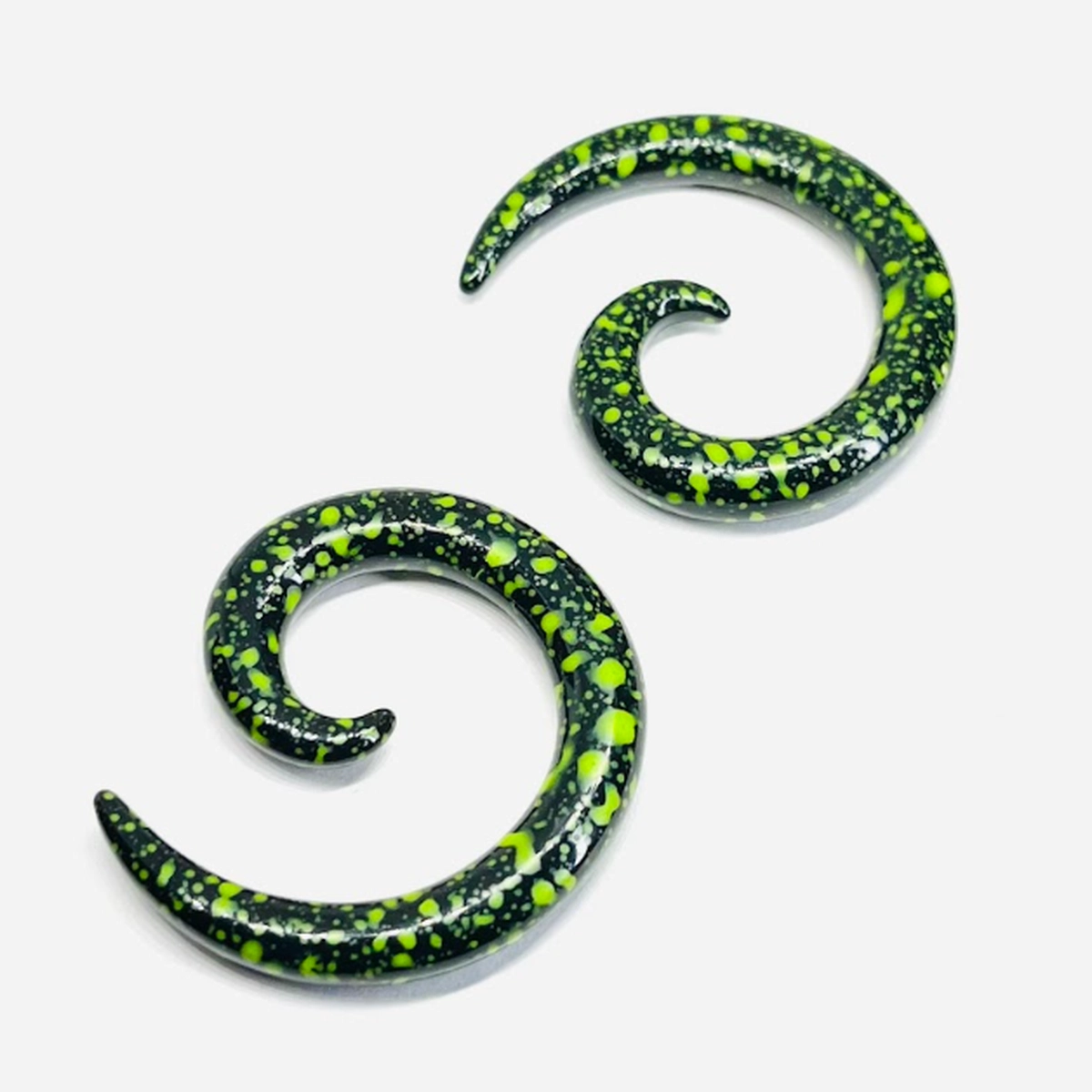 2G Black W_ Green Splatter Large Acrylic Spiral Tapers