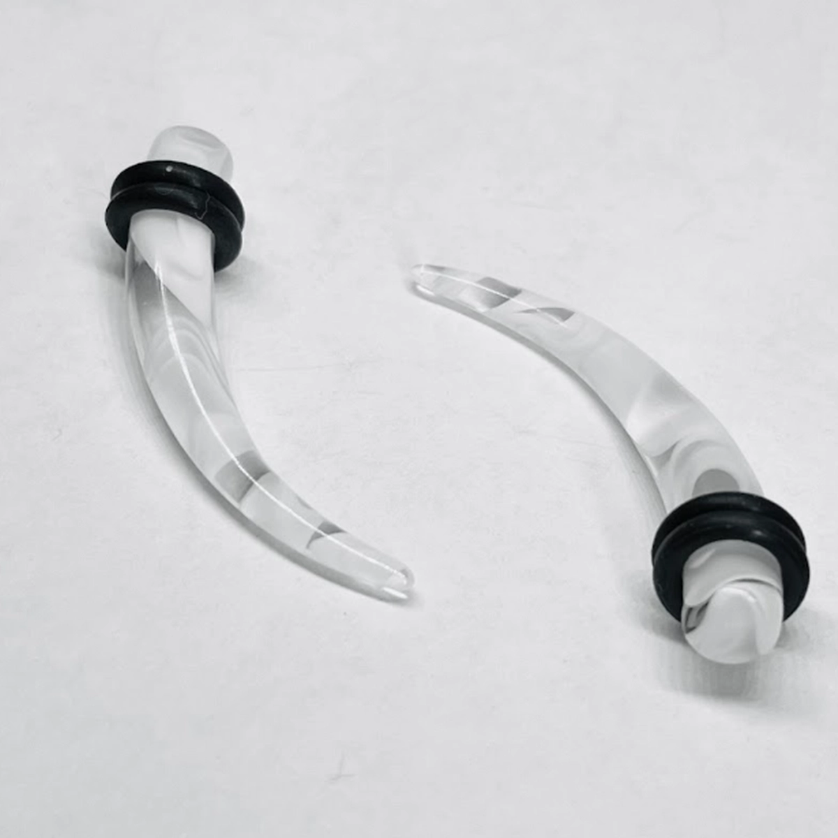 2G White_Clear Faux Marble Acrylic Talon Tapers
