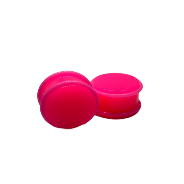 3/4 Hot Pink No Flare Plugs with Pink O-Rings