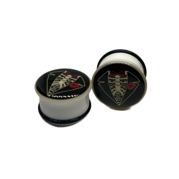 3/4 Tuxedo Single Flare Acrylic Plugs