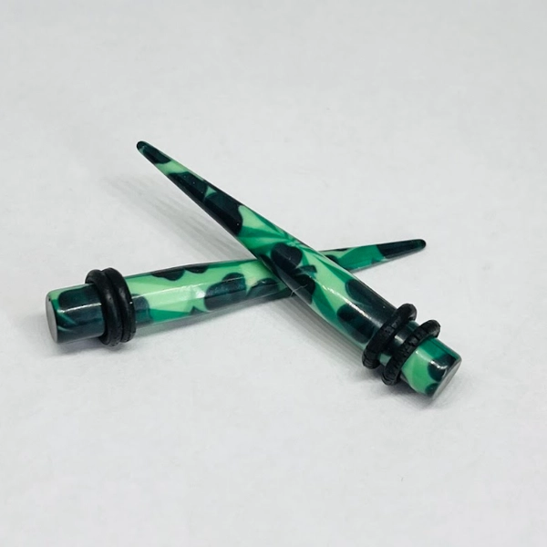 4G Green_Blk Clover Long Tapers