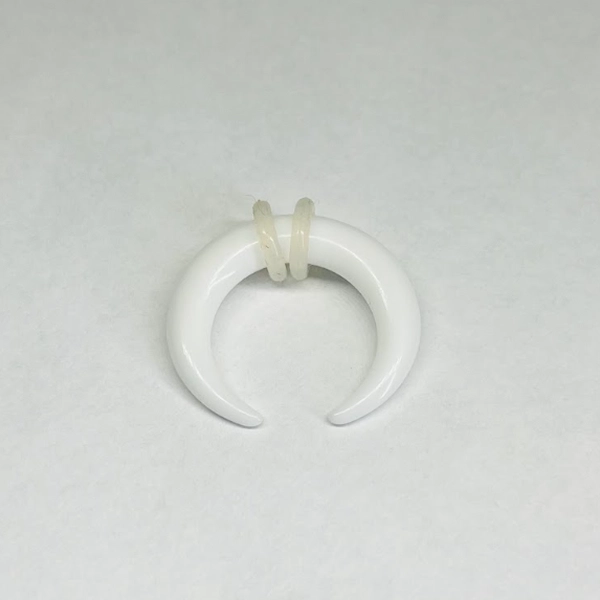 4G White Acrylic Pincher