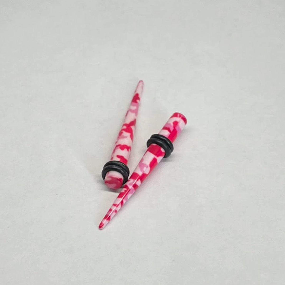 4G White_Pink Camo Long Acrylic Tapers