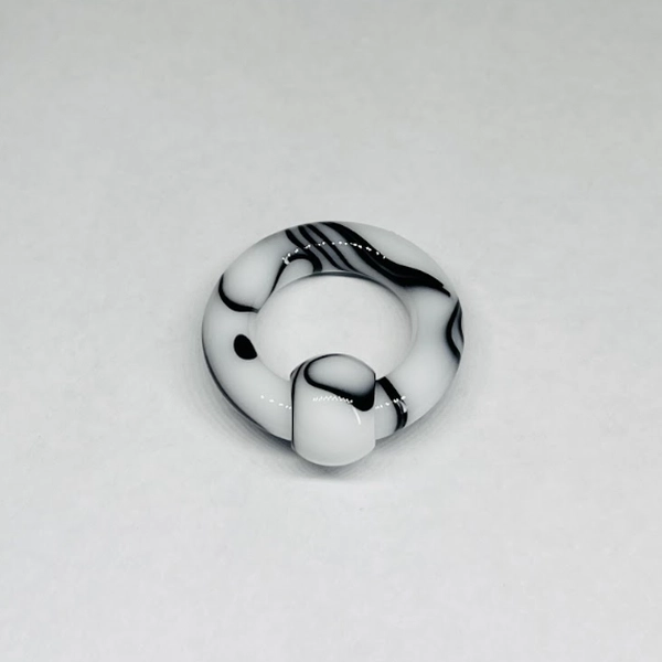 4G White w_ Blk Faux Marble Acrylic Captive Bead Ring