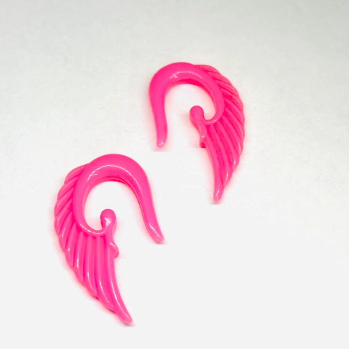 6G Pink Wing Acrylic Hangers