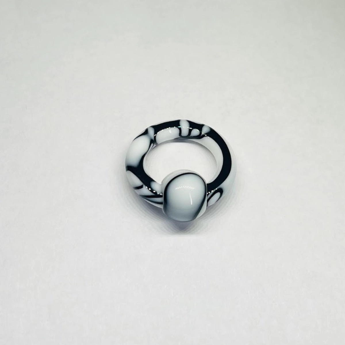 6G White with Black Faux Marble Acrylic Captive Bead Ring