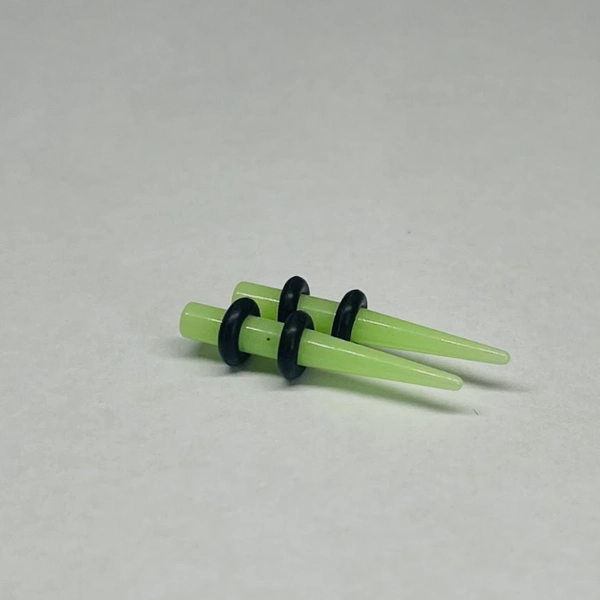 8G Green UV Short Acrylic Tapers