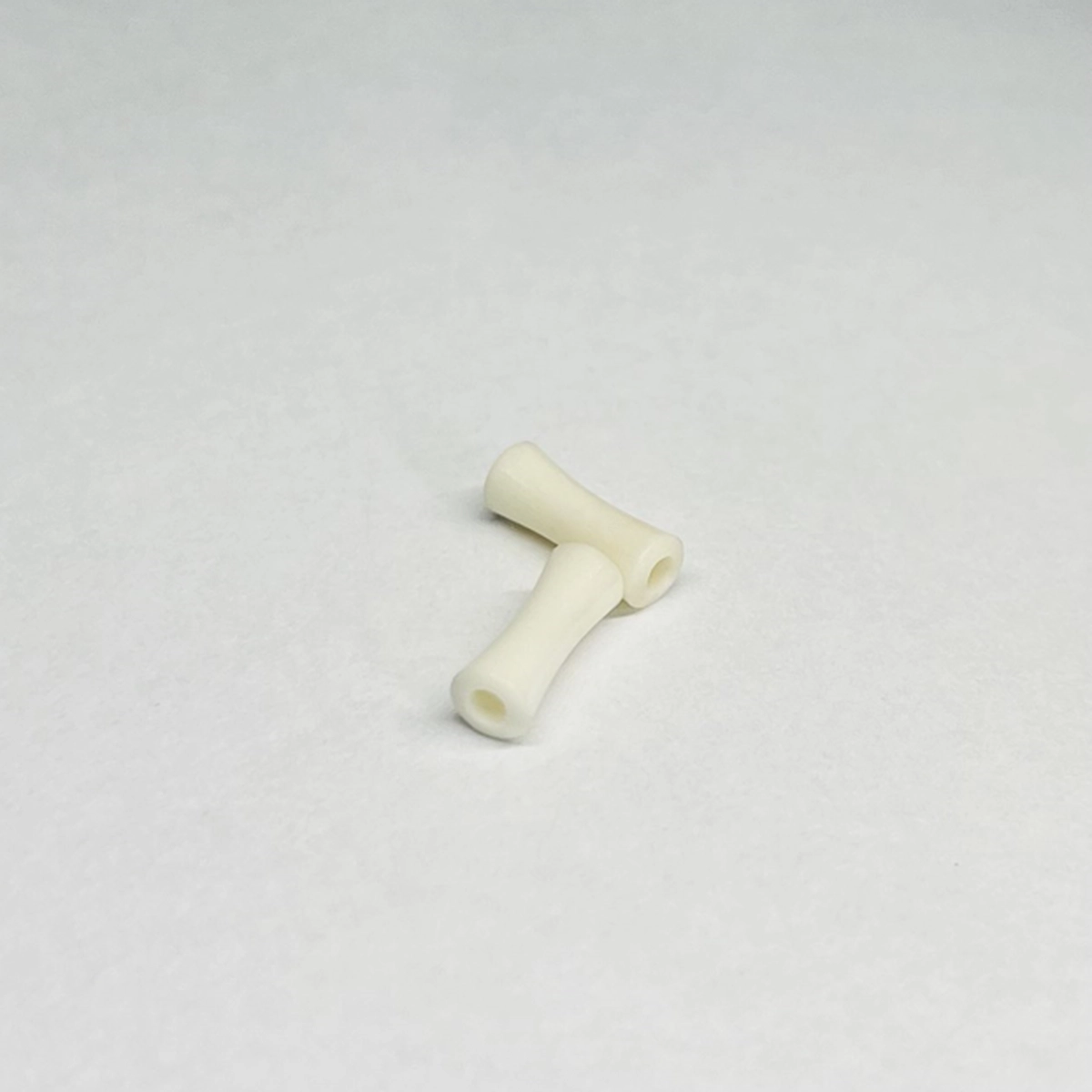 9G Bone Eyelet